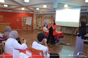 Présentation du programme de la FEFUE par Dr.Marwa El Sahn aux étudiants de la 37e édition