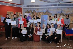 Photo de groupe de l'université du Canal de Suez