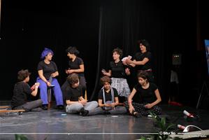 Pièce de théâtre « En attendant le crush » par les élèves du Collège de la Mère de Dieu d’Alexandrie