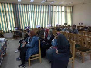 Le public du colloque à l'Ambassade de Savoir de l'Université de Mansoura