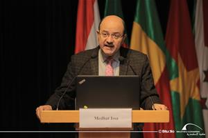  Mot de Dr Helmi Shaarawy, Directeur du Centre des Recherches arabes et africains présenté par Dr Medhat Issa