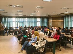 Le public du colloque à l'Ambassade de Savoir de l'Université du Caire