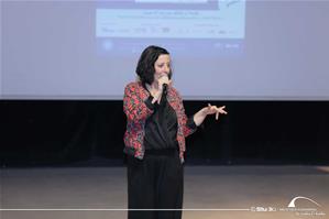 Pr&eacute;sentation de slam par Emilie Sciot