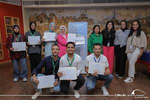  Photo de groupe de l'universit&eacute; du Fayoum