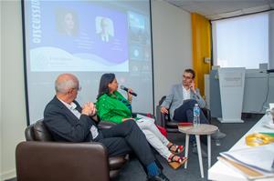  Innovations et diplomaties francophones : vers une souverainet&eacute; partag&eacute;e