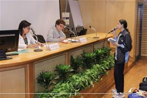 Quatri&egrave;me journ&eacute;e,projection et critique des films pour les &eacute;l&egrave;ves des &eacute;coles d&rsquo;Alexandrie &agrave; la Bibliotheca Alexandrina