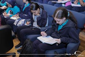 Quatri&egrave;me journ&eacute;e,projection et critique des films pour les &eacute;l&egrave;ves des &eacute;coles d&rsquo;Alexandrie &agrave; la Bibliotheca Alexandrina