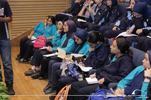 Quatri&egrave;me journ&eacute;e,projection et critique des films pour les &eacute;l&egrave;ves des &eacute;coles d&rsquo;Alexandrie &agrave; la Bibliotheca Alexandrina