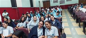  Deuxi&egrave;me journ&eacute;e &agrave; l'&eacute;cole Sainte Anne au Caire&nbsp;