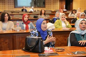 Atelier : &laquo; Apprendre le fran&ccedil;ais au rythme des chansons &raquo;, anim&eacute; par : Alaa Adly, professeur de fran&ccedil;ais au coll&egrave;ge Saint-Marc